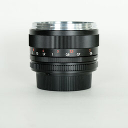 Carl Zeiss Planar T* 50mm F1.4 ZF [ニコンF用]