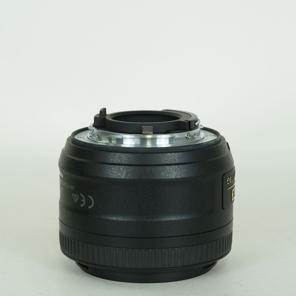 Nikon AF-S DX NIKKOR 35mm f/1.8G