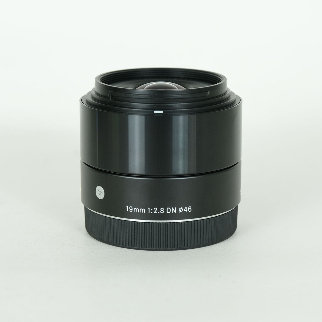 SIGMA A 19mm F2.8 DN (ソニーE用) ブラック SIGMA A 19mm F2.8 DN (ソニーE用) ブラック