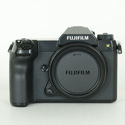FUJIFILM GFX 50S II