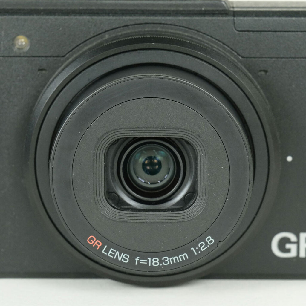 RICOH GR IIの出品 | ONE SCENE（ワンシーン）