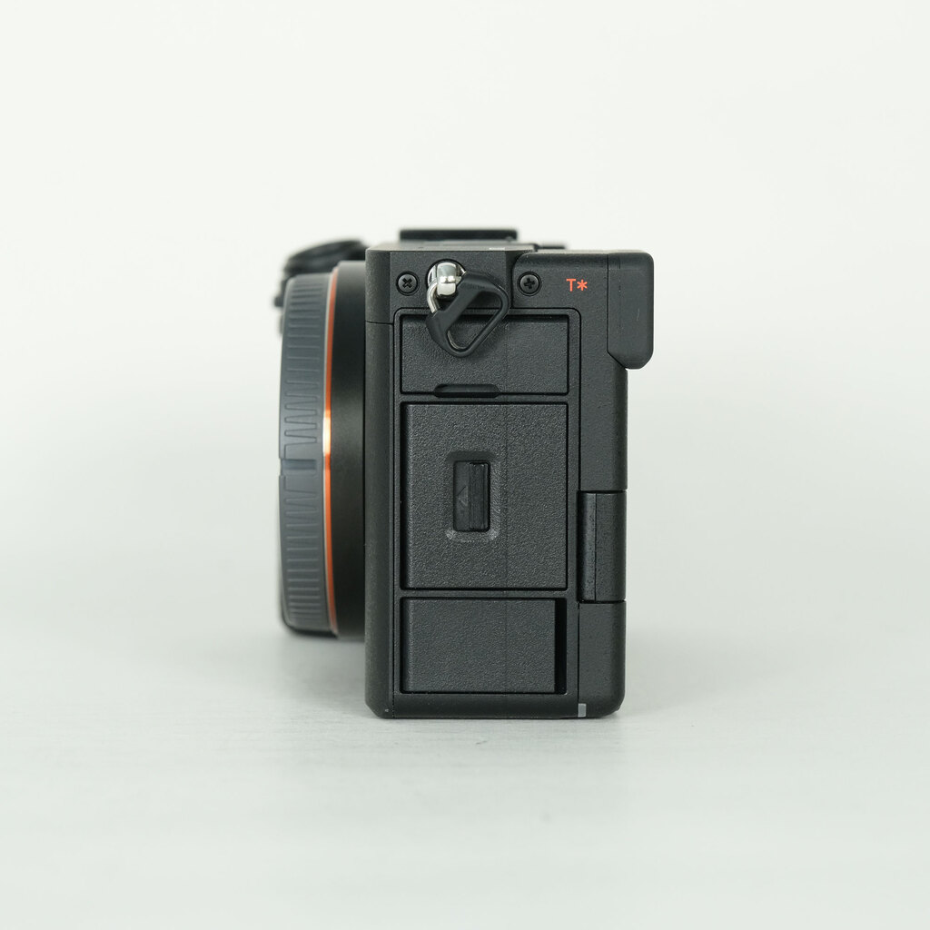 SONY α7C II(ILCE-7CM2) SONY α7C II(ILCE-7CM2)