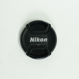 Nikon AF-S DX VR Zoom-Nikkor 55-200mm F4-5.6G IF-ED Nikon AF-S DX VR Zoom-Nikkor 55-200mm F4-5.6G IF-ED