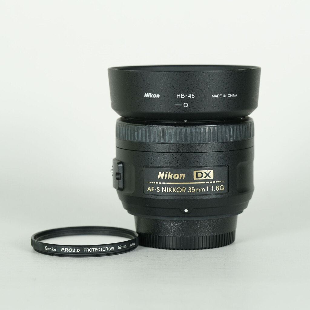 Nikon AF-S DX NIKKOR 35mm f/1.8Gの出品 | ONE SCENE（ワンシーン）