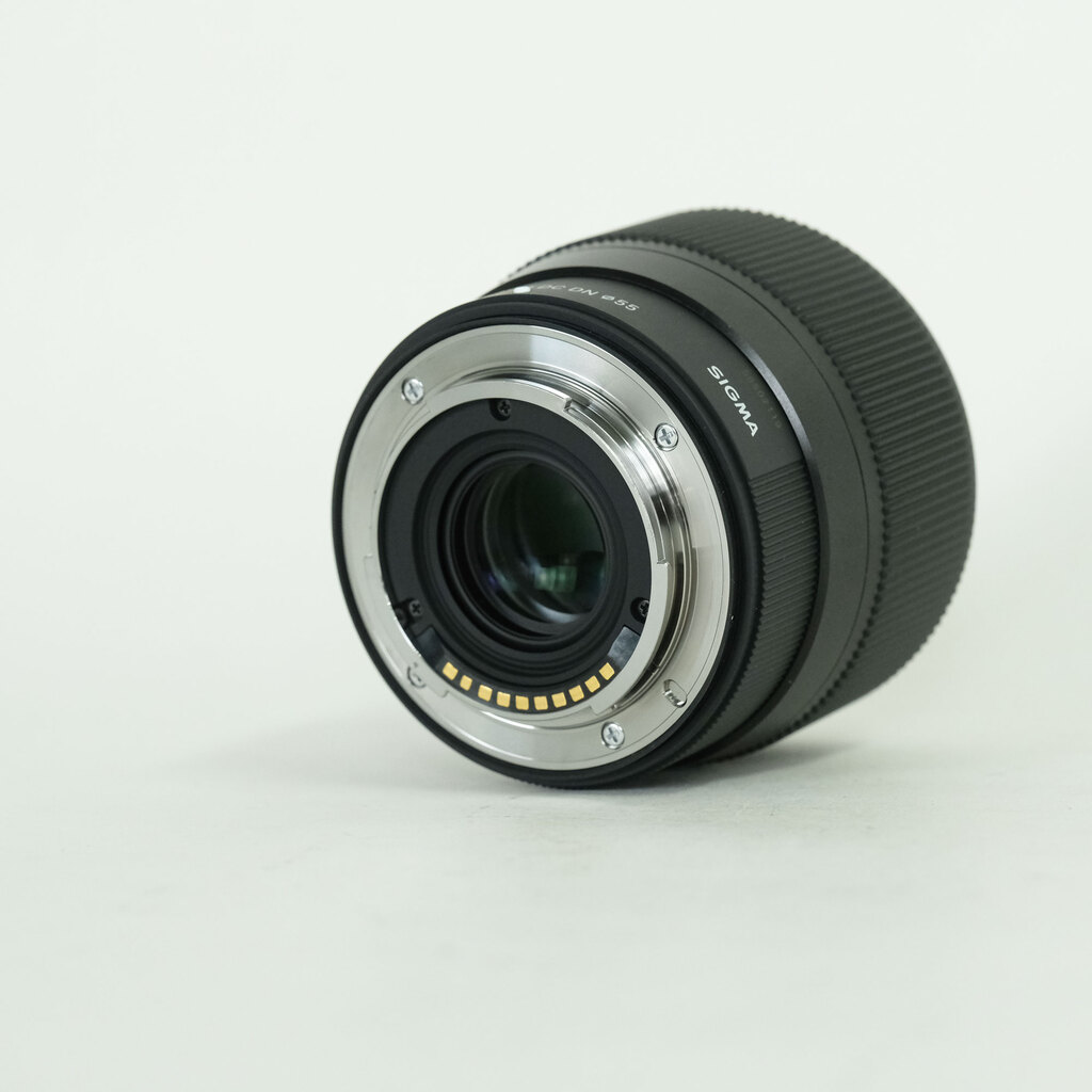 SIGMA 56mm F1.4 DC DN｜Contemporary [フジフイルムX用]
