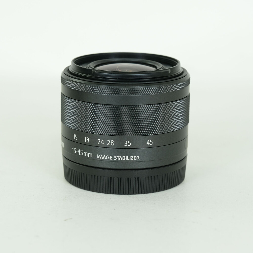 Canon EF-M15-45mm F3.5-6.3 IS STM