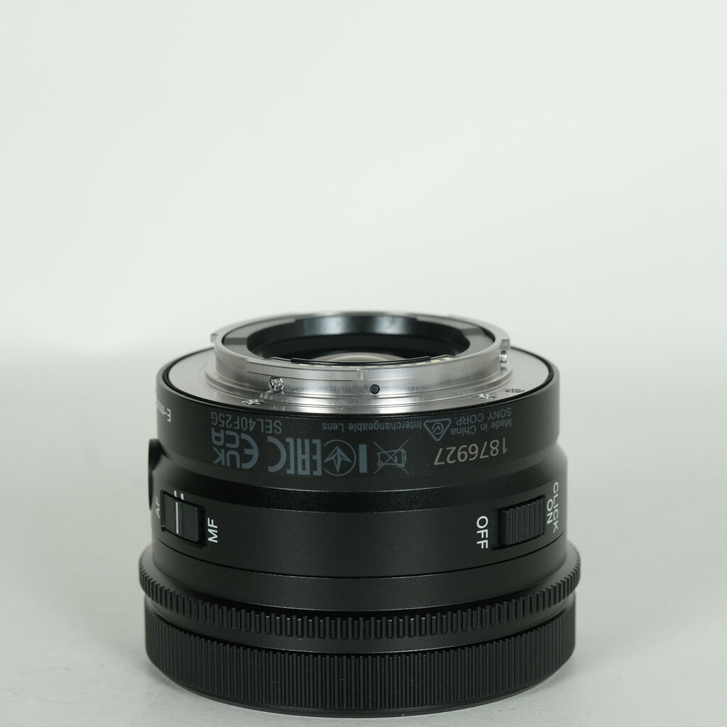 SONY FE 40mm F2.5 G SEL40F25G SONY FE 40mm F2.5 G SEL40F25G