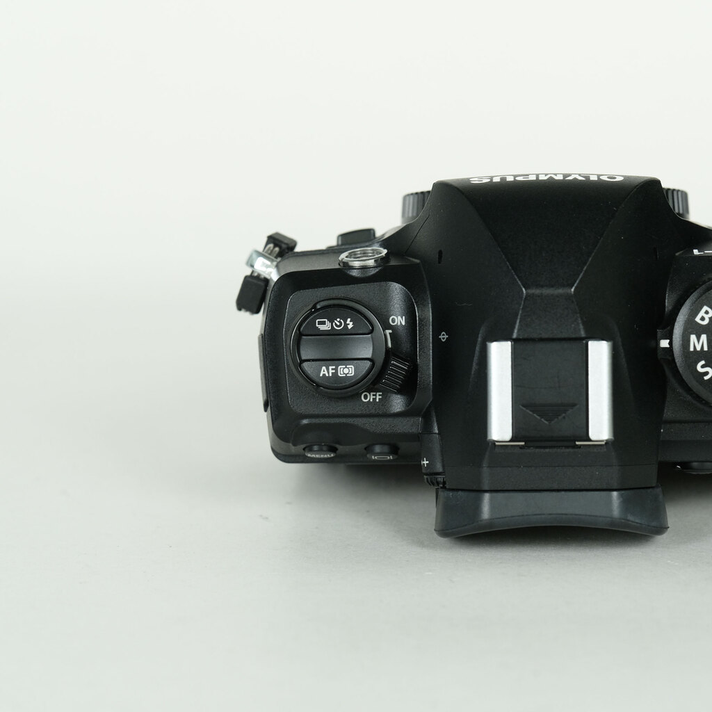 OM SYSTEM OM-1 OM SYSTEM OM-1