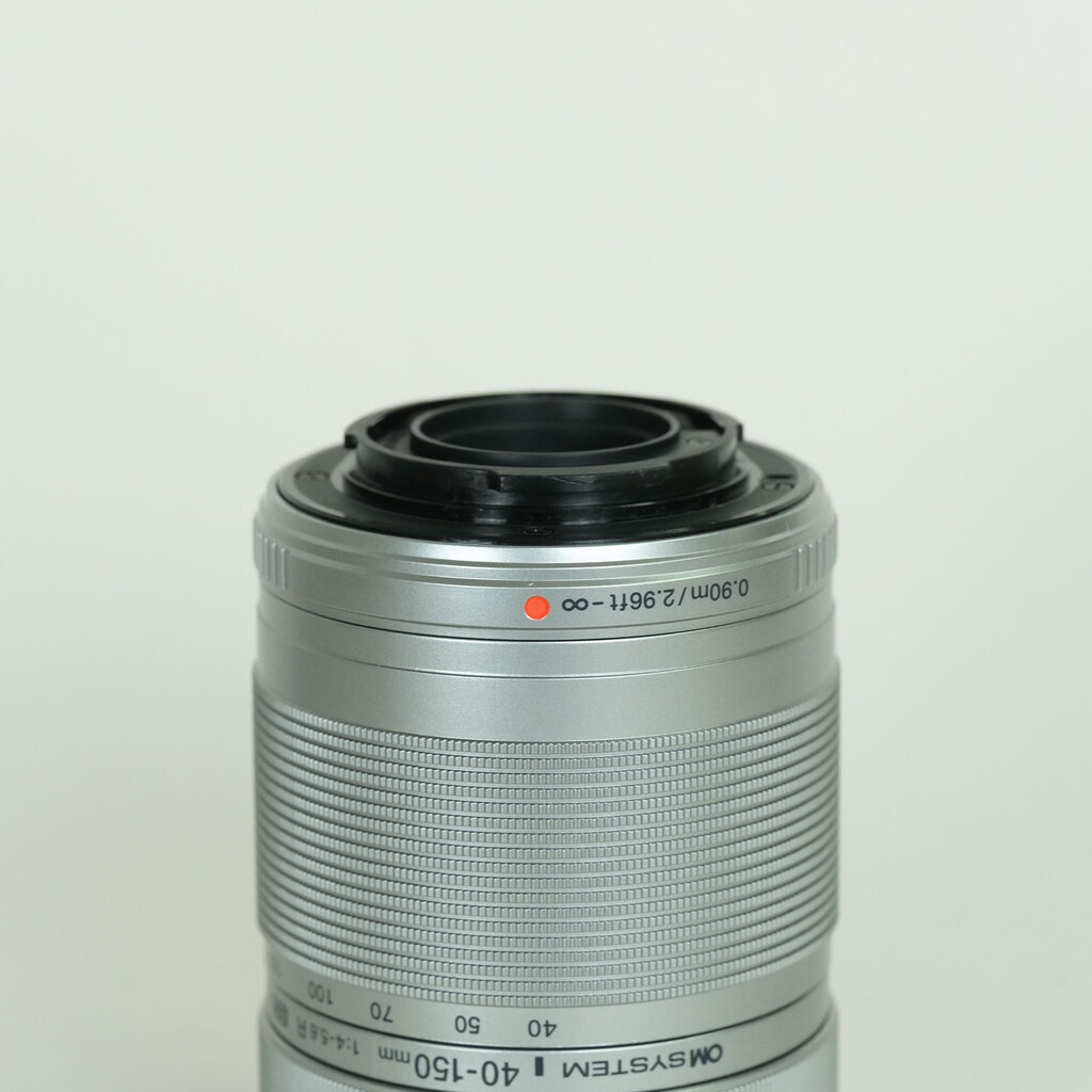 OM SYSTEM M.ZUIKO DIGITAL ED 40-150mm F4.0-5.6 R シルバー