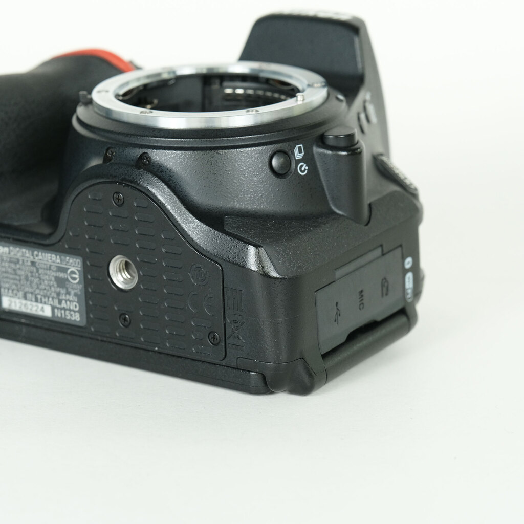 Nikon D5600