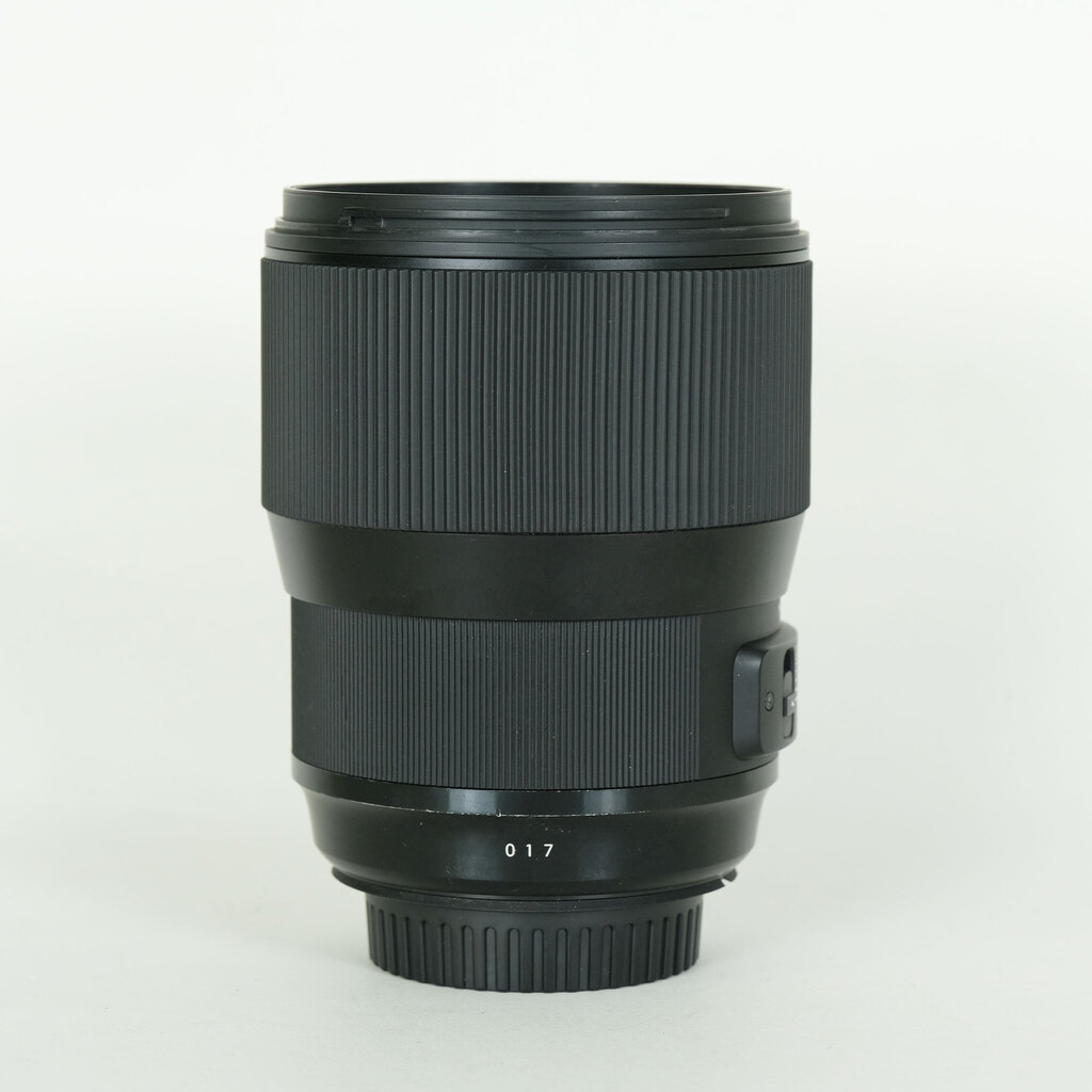 SIGMA 135mm F1.8 DG HSM｜Art [キヤノン用]