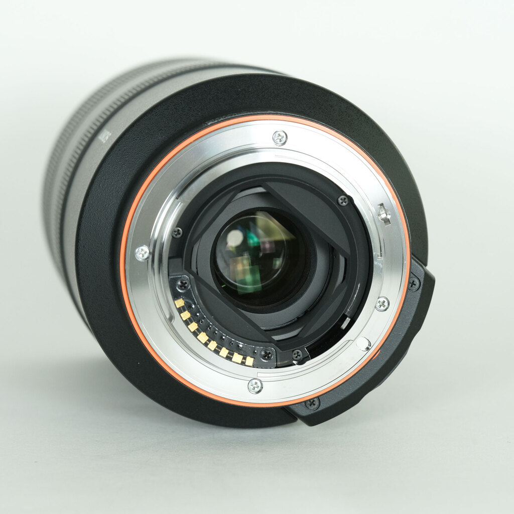 SONY 70-300mm F4.5-5.6 G SSM II SAL70300G2