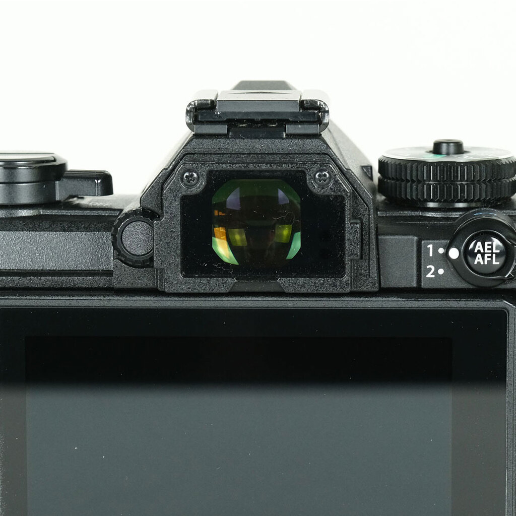 OLYMPUS OM-D E-M5 Mark III