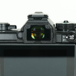 OLYMPUS OM-D E-M5 Mark III