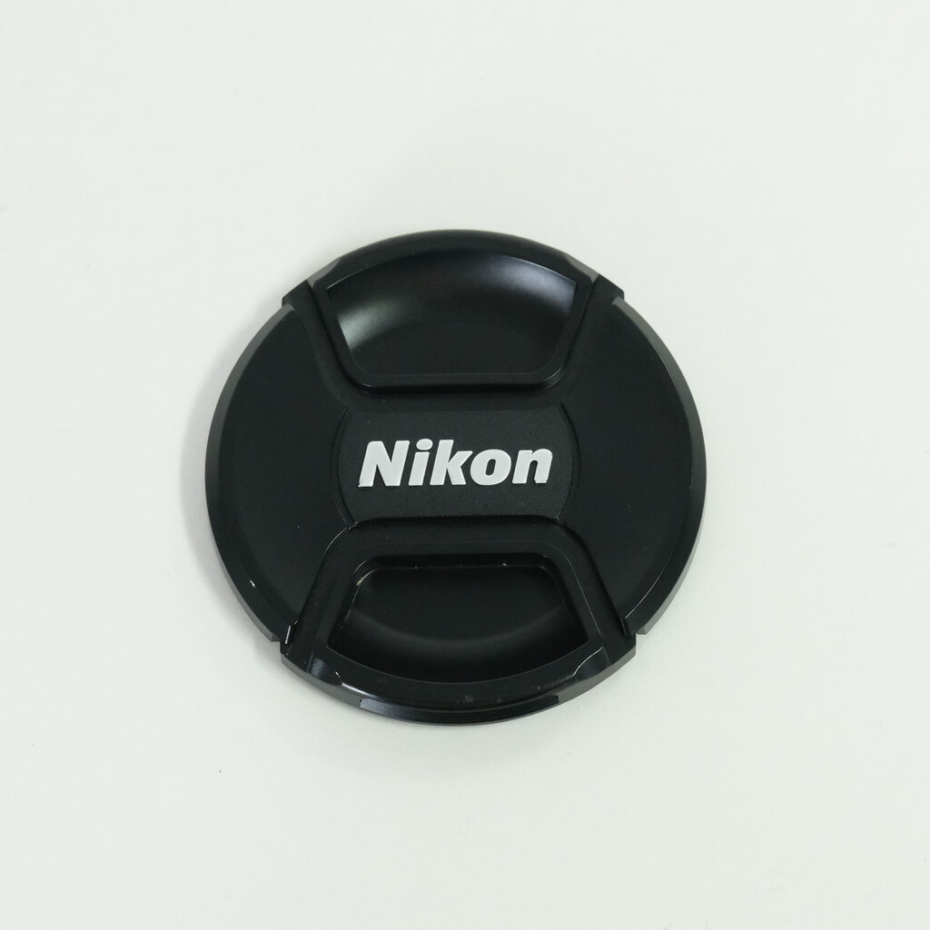 Nikon Ai AF Zoom-Nikkor 18-35mm F3.5-4.5D IF-ED Nikon Ai AF Zoom-Nikkor 18-35mm F3.5-4.5D IF-ED