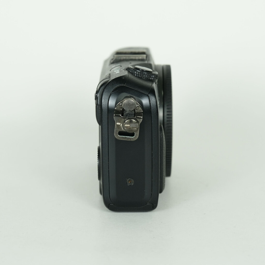 Canon EOS M ボディ ブラック Canon EOS M ボディ ブラック
