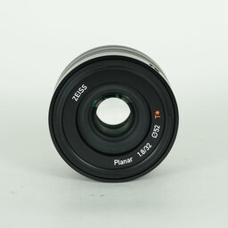 Carl Zeiss Touit 1.8/32 [フジフイルムX用]