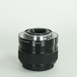 SONY E 35mm F1.8 OSS SEL35F18 SONY E 35mm F1.8 OSS SEL35F18