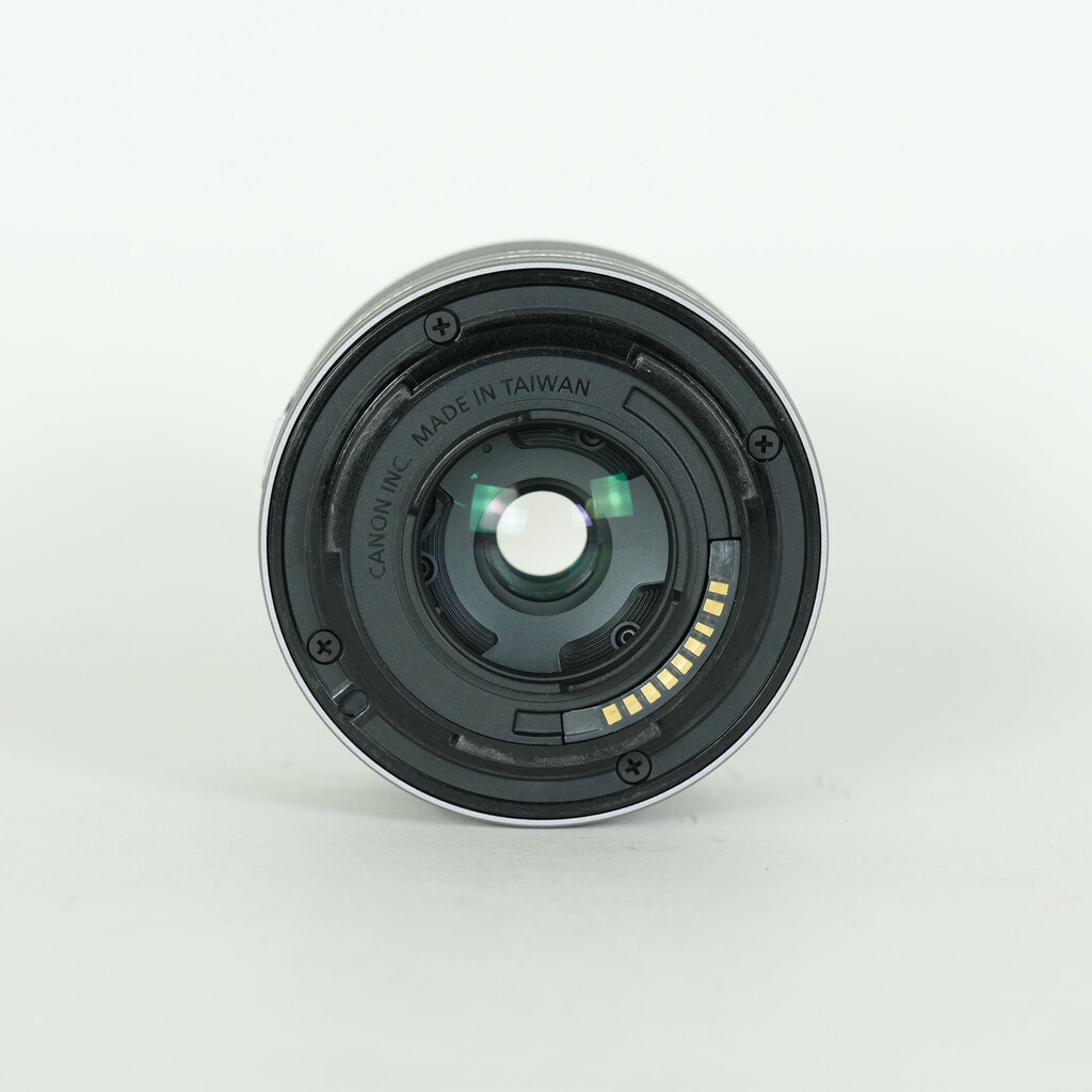 Canon EF-M15-45mm F3.5-6.3 IS STM