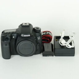 Canon EOS 70D Canon EOS 70D