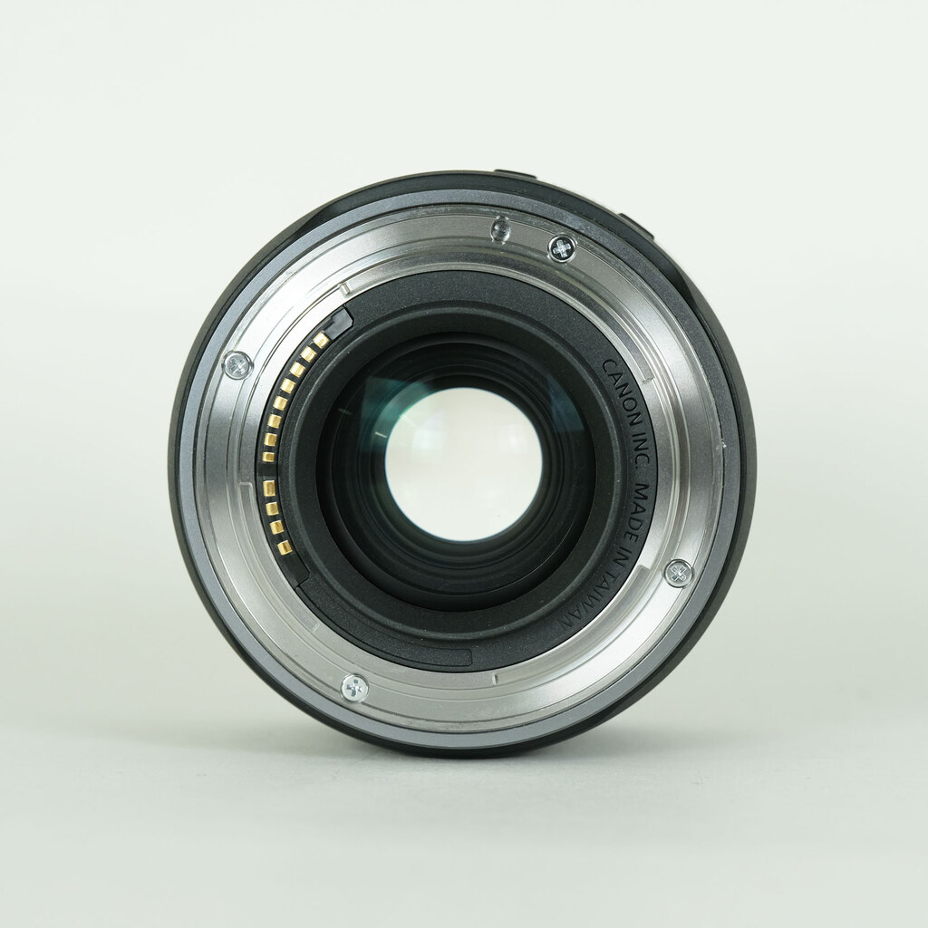 Canon RF24mm F1.8 MACRO IS STM