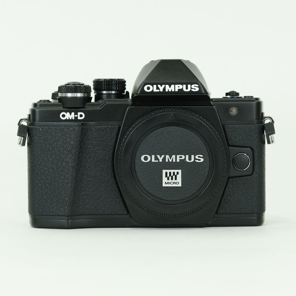 OLYMPUS OM-D E-M10 Mark II OLYMPUS OM-D E-M10 Mark II