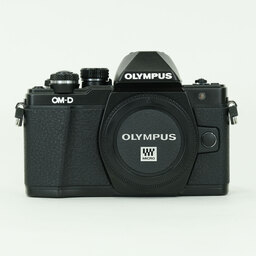 OLYMPUS OM-D E-M10 Mark II OLYMPUS OM-D E-M10 Mark II