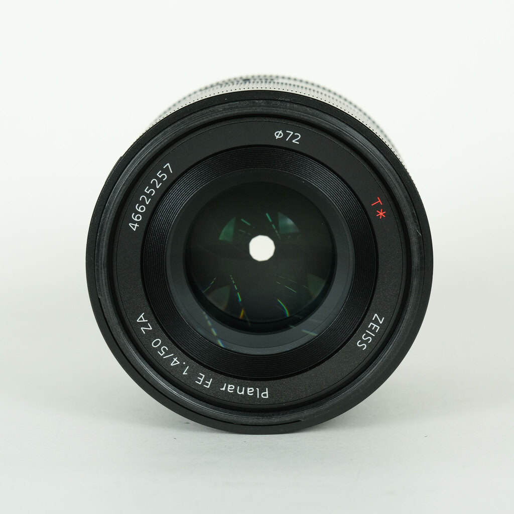 SONY Planar T* FE 50mm F1.4 ZA SEL50F14Zの出品 | ONE SCENE（ワン