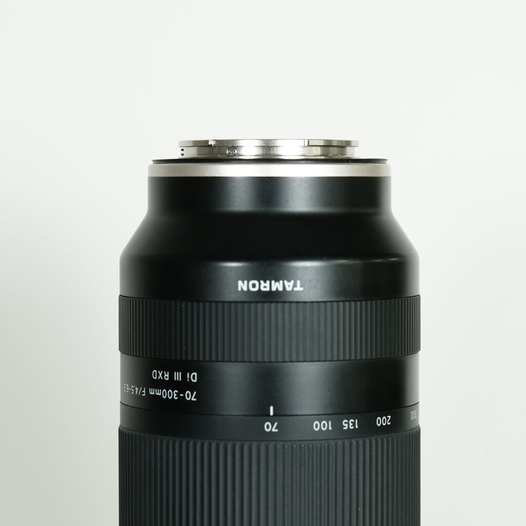 TAMRON 70-300mm F/4.5-6.3 Di III RXD (Model A047) [ソニーE用]