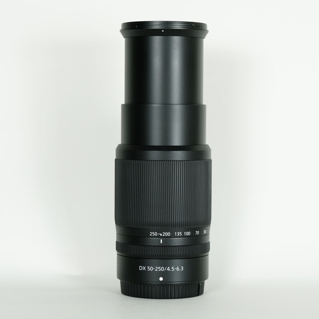 Nikon NIKKOR Z DX 50-250mm f/4.5-6.3 VR Nikon NIKKOR Z DX 50-250mm f/4.5-6.3 VR