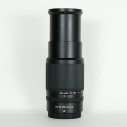 Nikon NIKKOR Z DX 50-250mm f/4.5-6.3 VR Nikon NIKKOR Z DX 50-250mm f/4.5-6.3 VR