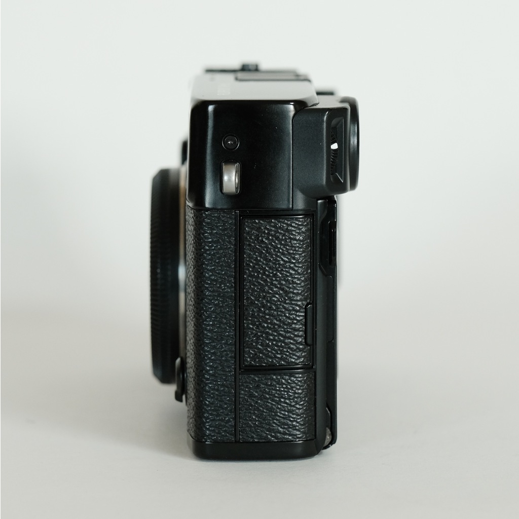 FUJIFILM X-Pro3の出品 | ONE SCENE（ワンシーン）