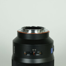 SONY Sonnar T* 135mm F1.8 ZA SAL135F18Z