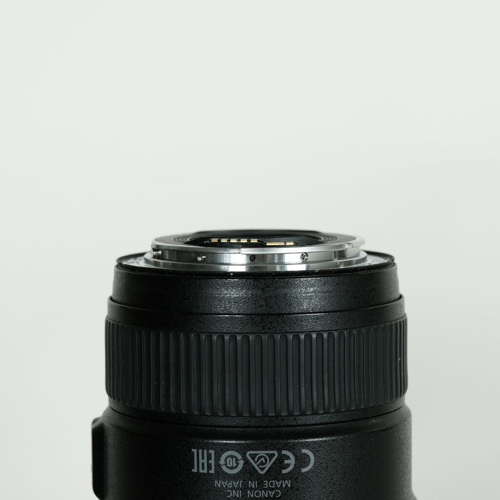Canon EF16-35mm F4L IS USM