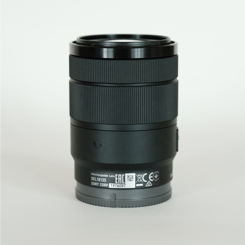 SONY E 18-135mm F3.5-5.6 OSS SEL18135