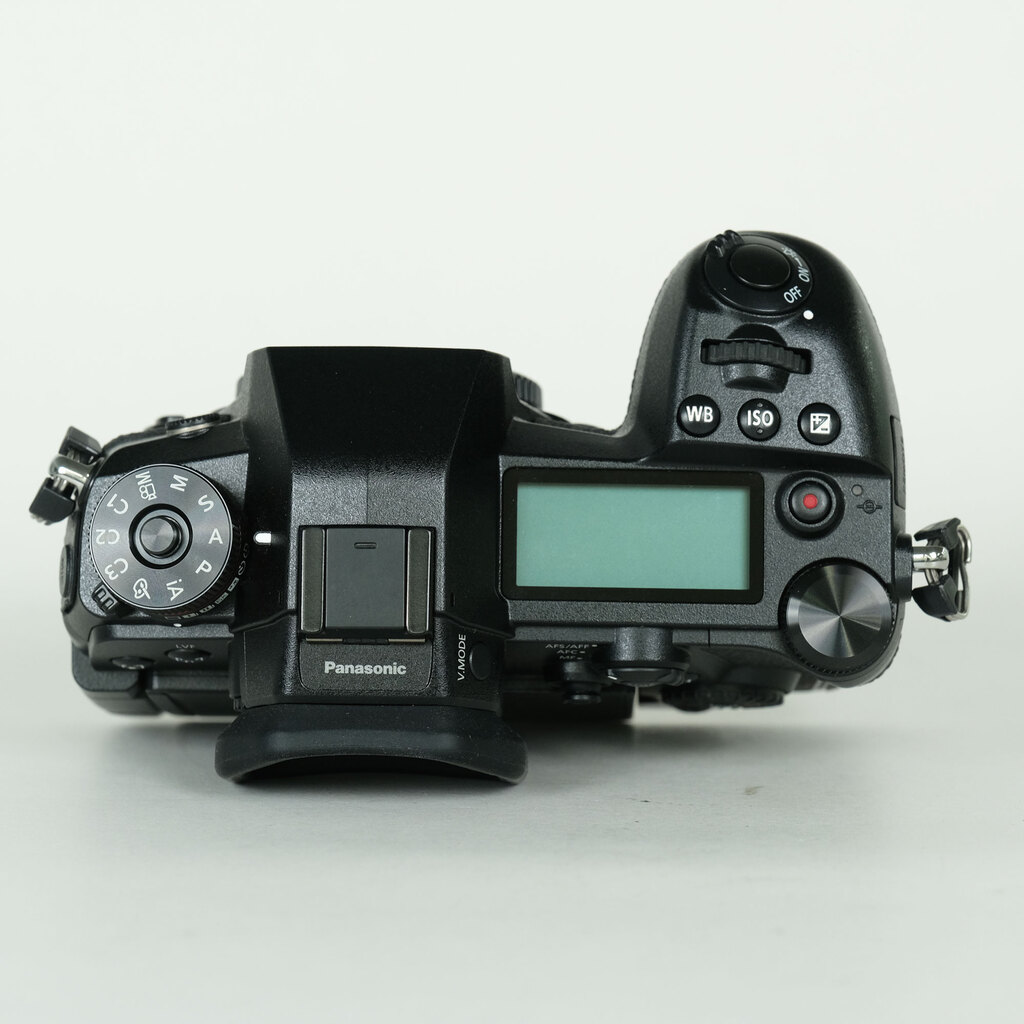 Panasonic LUMIX DC-G9 PROの出品 | ONE SCENE（ワンシーン）