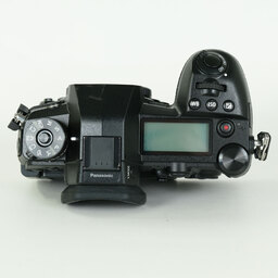 Panasonic LUMIX DC-G9 PRO