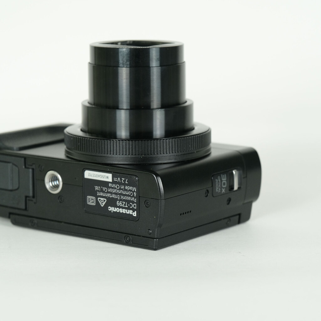 Panasonic LUMIX TZ99の出品 | ONE SCENE（ワンシーン）