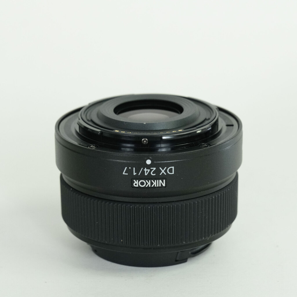 Nikon NIKKOR Z DX 24mm f/1.7