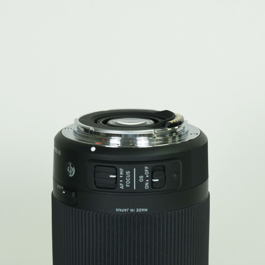 SIGMA 18-300mm F3.5-6.3 DC MACRO OS HSM｜Contemporary [キヤノンEF用]