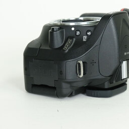 Nikon D5200 ボディ ブラック