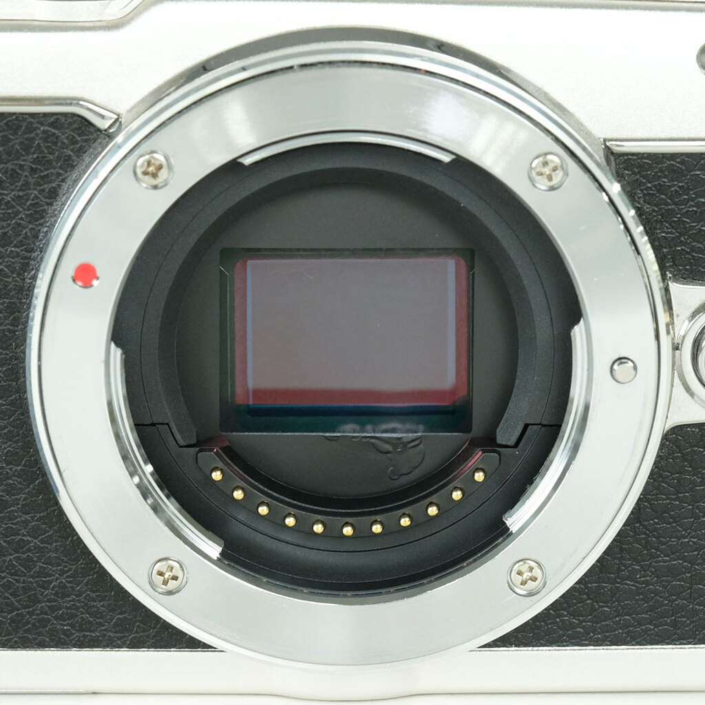 OLYMPUS PEN Lite E-PL7 ボディ シルバーの出品 | ONE SCENE（ワンシーン）