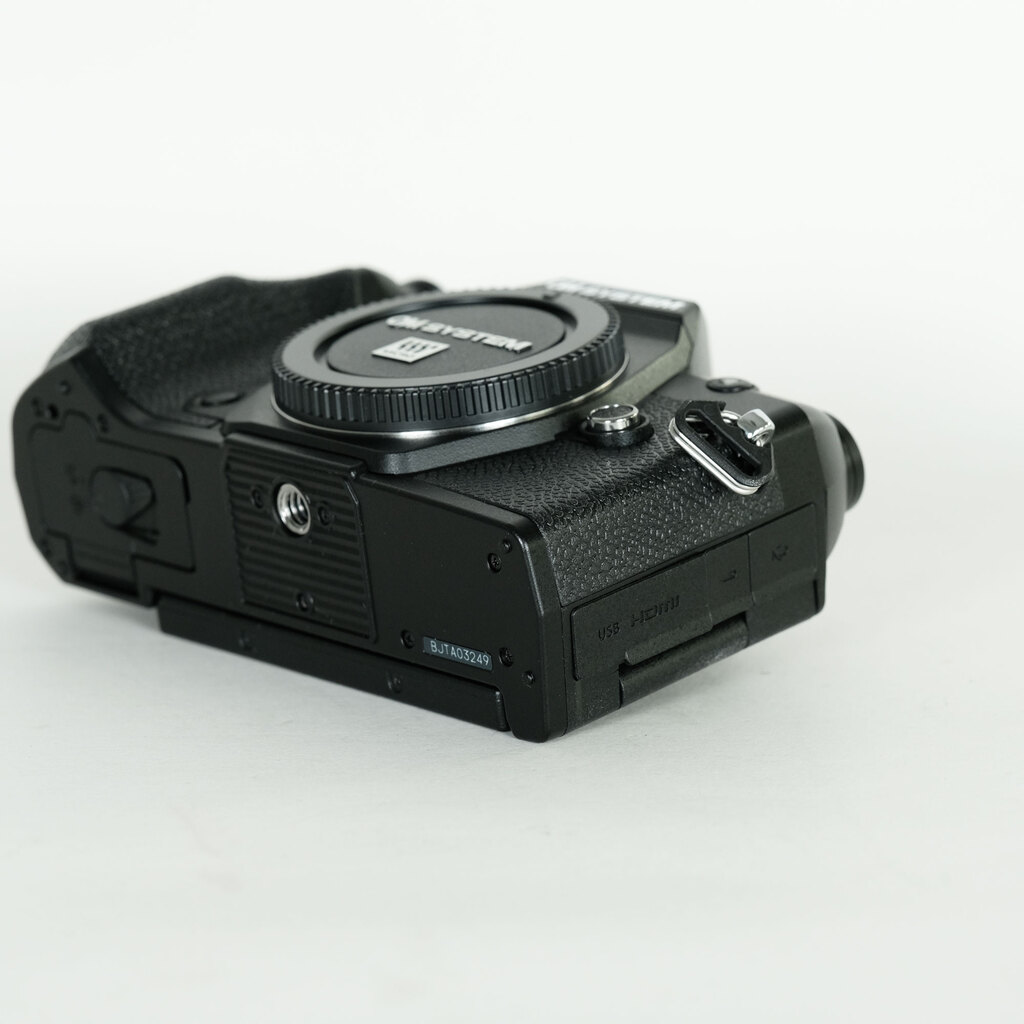 OM SYSTEM OM-5 Mark II ボディ ブラック 新品 Amazon.com : OM SYSTEM OM-5 Mark II BLK w/M.ZUIKO Digital 14-150mm