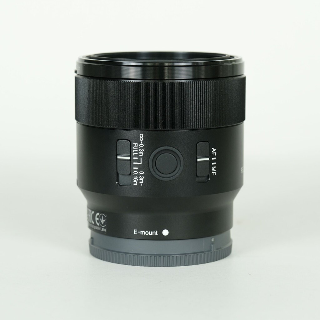 SONY FE 50mm F2.8 Macro SEL50M28