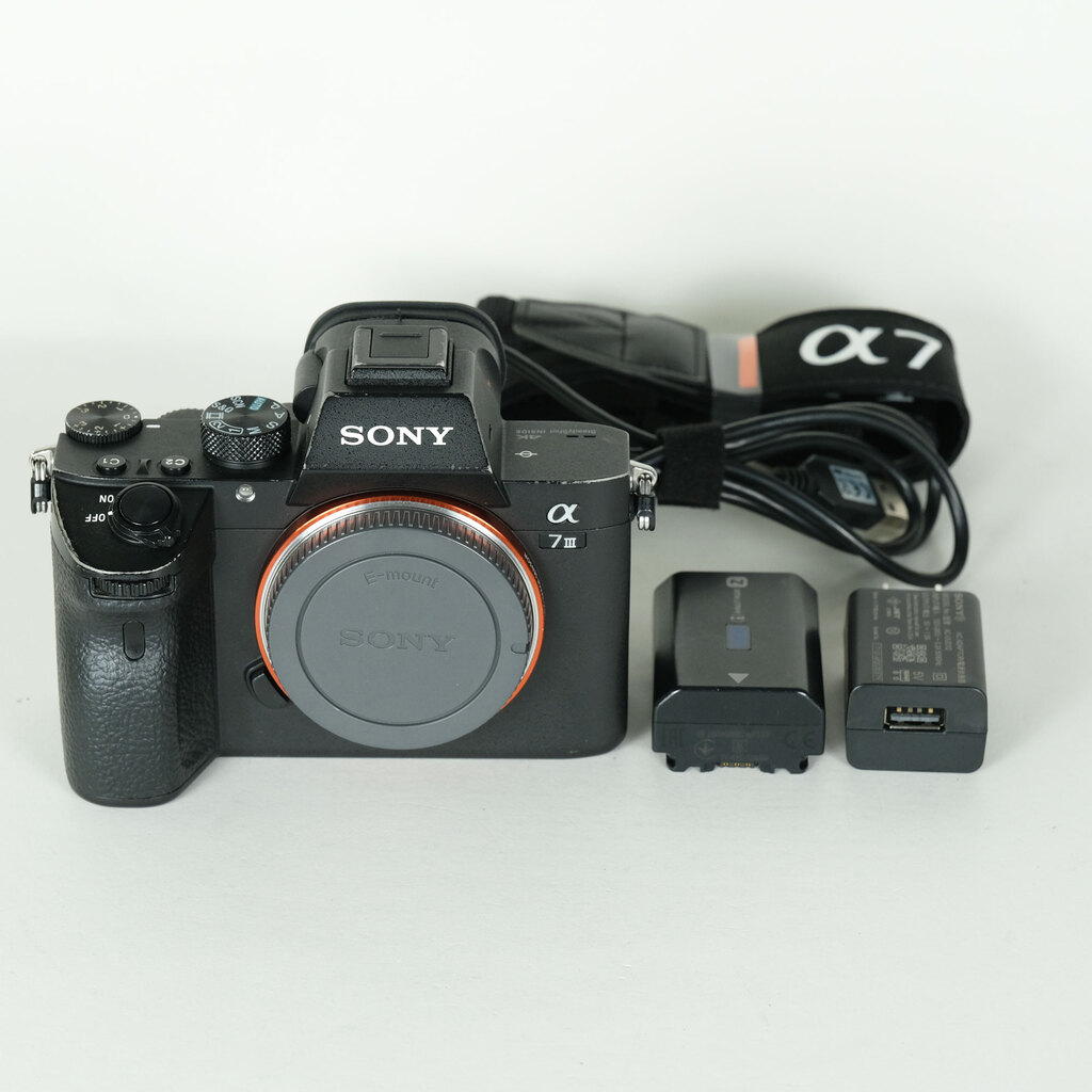 SONY ��7 III�iILCE-7M3�j [�{�f�B]