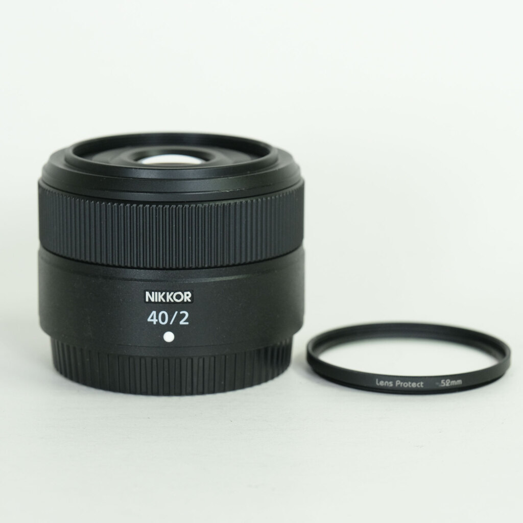 Nikon NIKKOR Z 40mm f/2 Nikon NIKKOR Z 40mm f/2