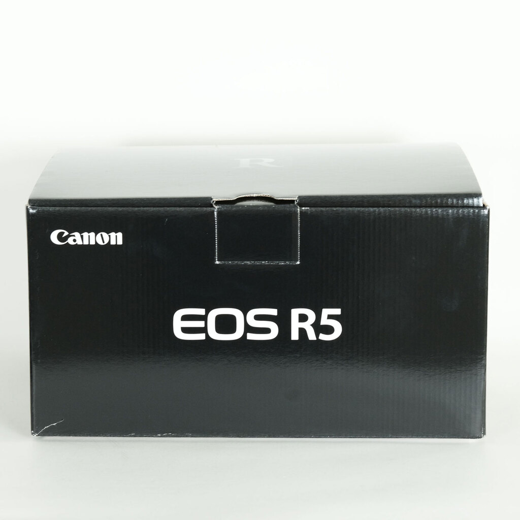 Canon EOS R5