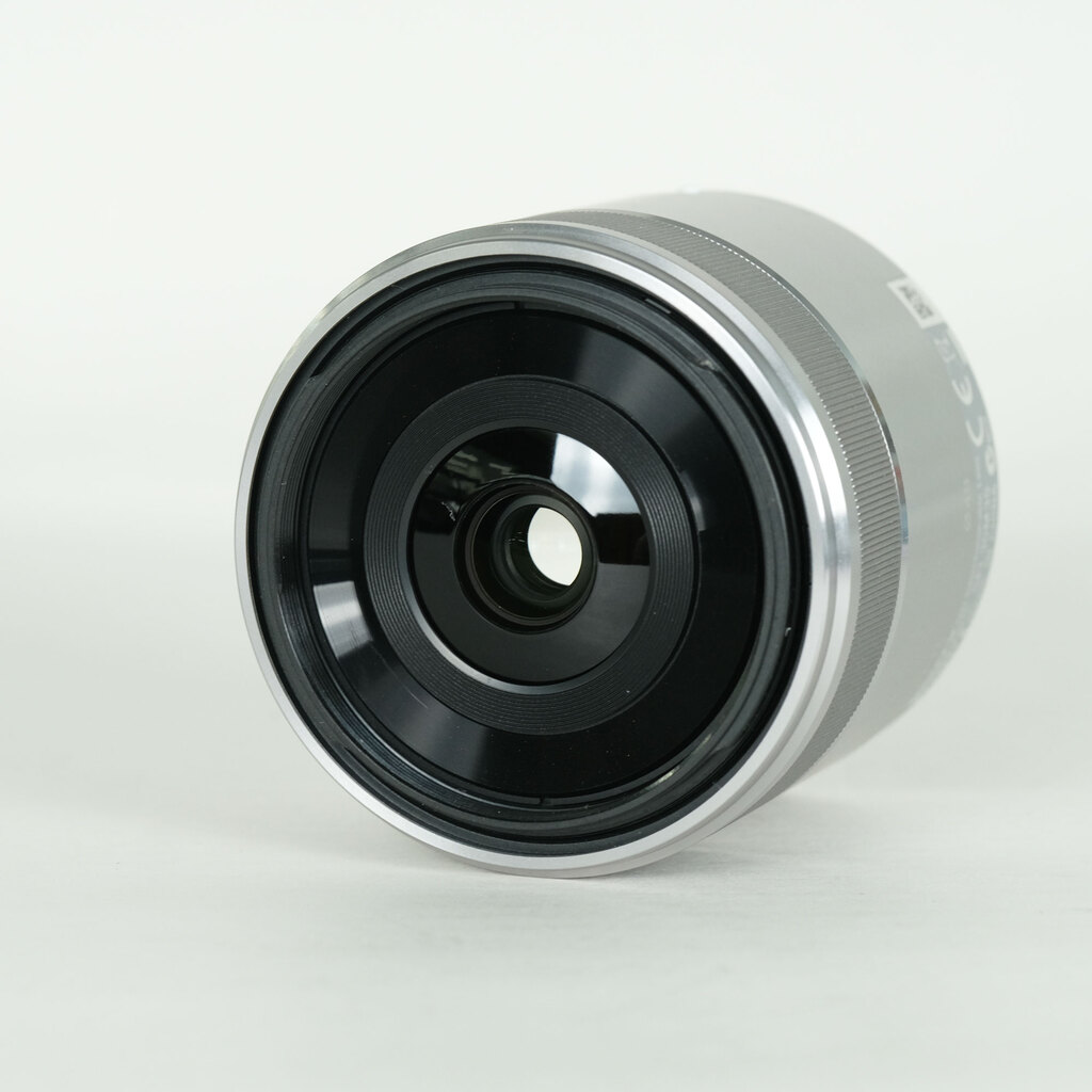 SONY E 30mm F3.5 Macro SEL30M35の出品 | ONE SCENE（ワンシーン）