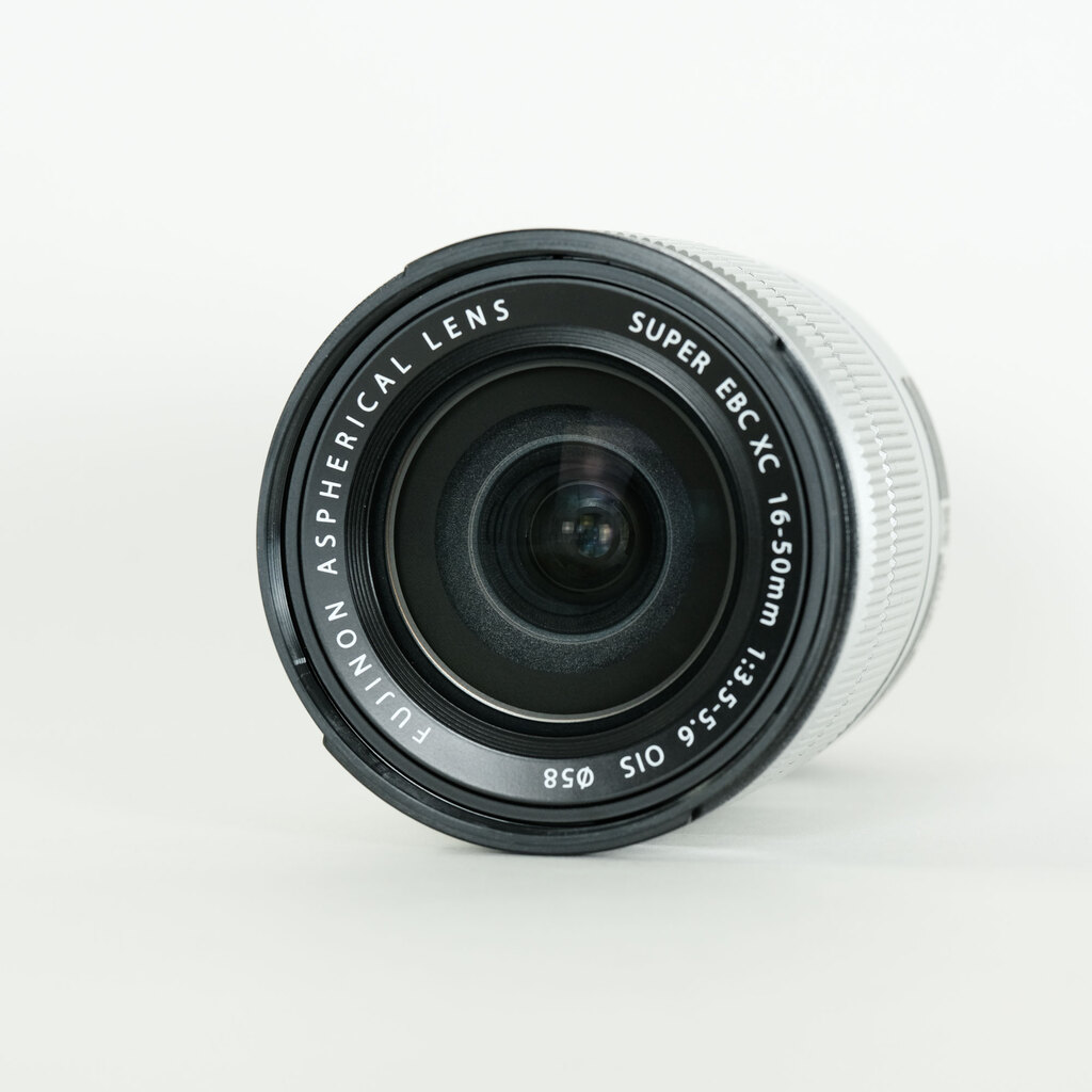 FUJIFILM フジノン XC16-50mm F3.5-5.6 OIS シルバー
