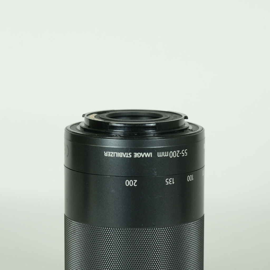 Canon EF-M55-200mm F4.5-6.3 IS STM